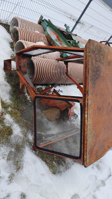 Kabina Ursus C-335 C-330