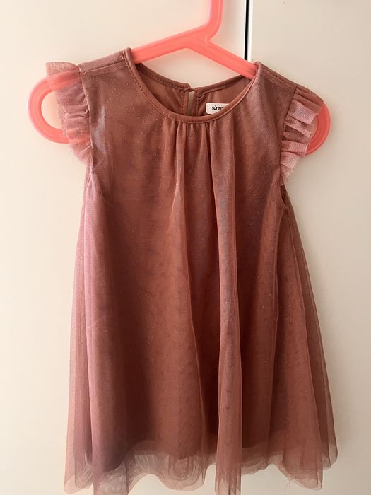 Sukienka z brokatem r. 110