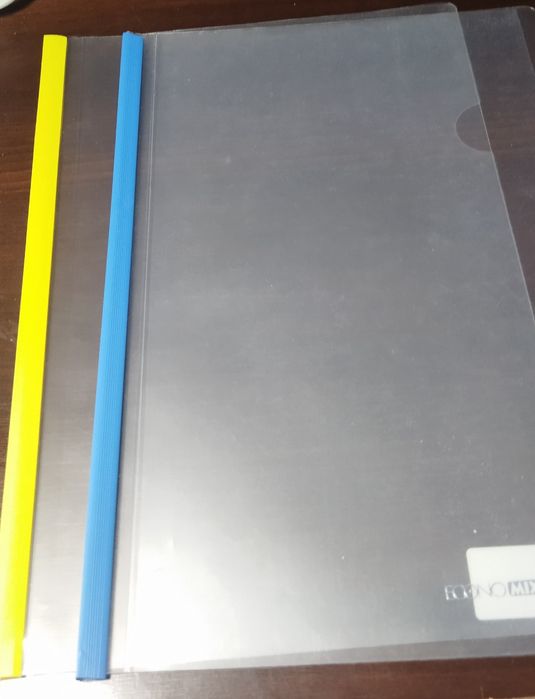 Пластиковые цветные папки-скоросшиватели  формата А4