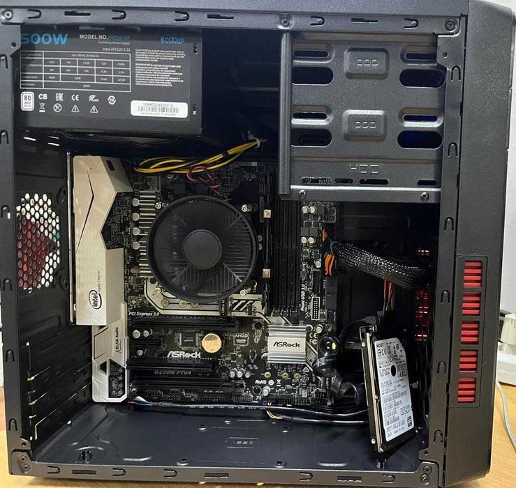 Продам системний блок ASRock B250M Pro4/i3-6100/DDR4-2133 8192MB