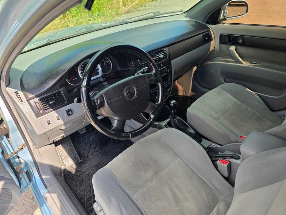 Продам  Chevrolet Lacetti 2012. Можна в розстрочку, під викуп.