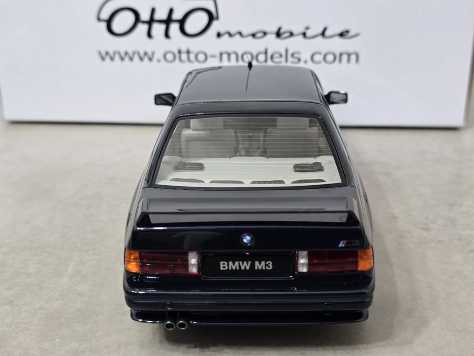 Miniatura 1/18  BMW M3