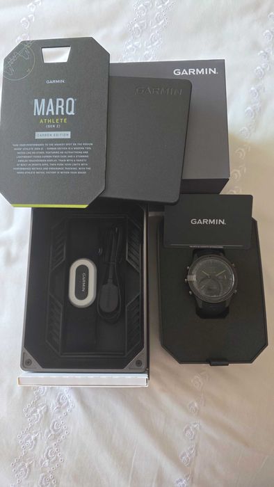Garmin Marq Athlete (2ª geração) Edição Carbono - PROMOÇÃO