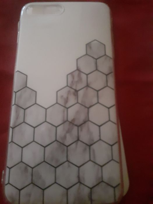 Capas para IPhone 7 e 8 Plus cada 4€