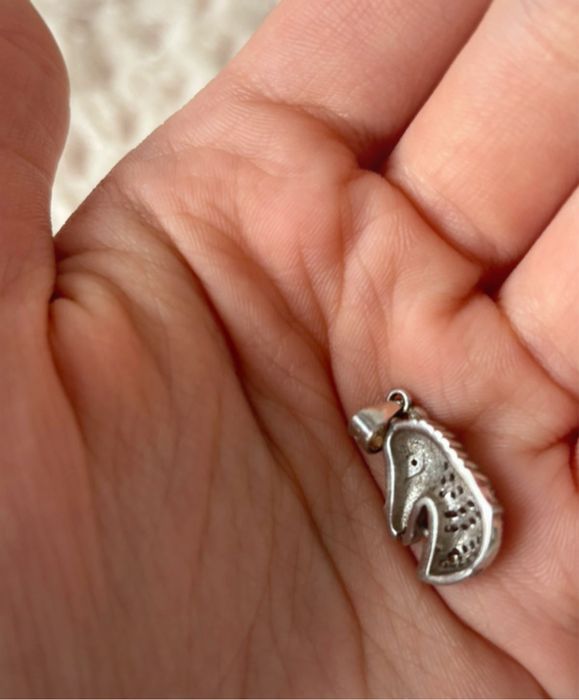 Zawieszka do łańcuszka z koniem