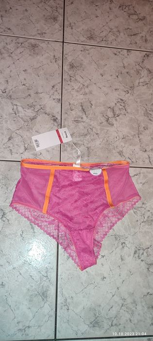 Nowe Koronkowe majtki brazyliany z wysokim stanem rozm. S