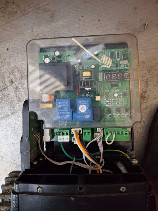 Автоматика для відкатних воріт Gant