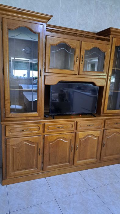 Móvel para TV com arrumação