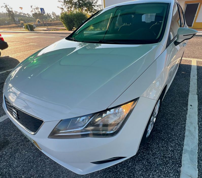 SEAT LEON 1.6 TDI Style, 105cv, de 2015,214 mil kms 
214 mil kms foto 2