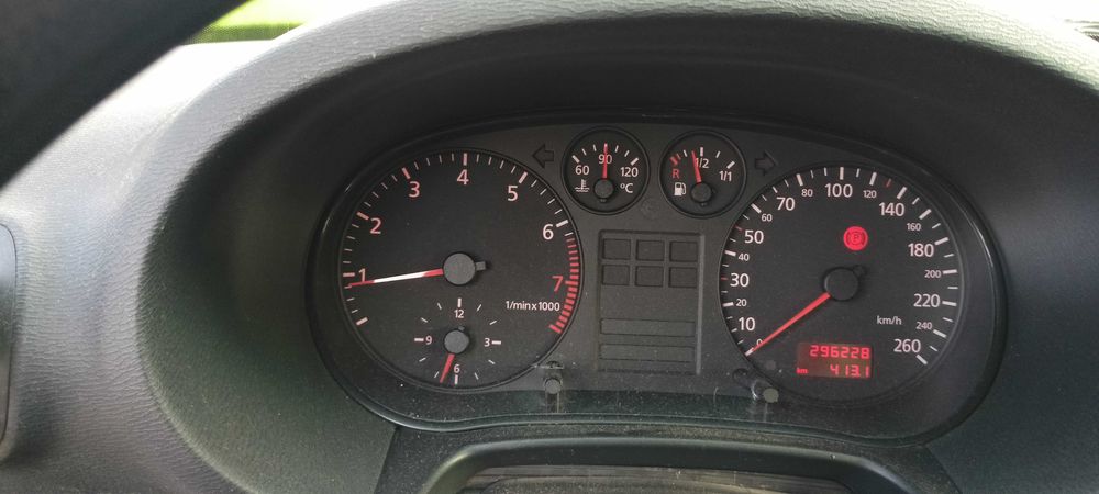Audi a3 8l  1,6 b 1998r
