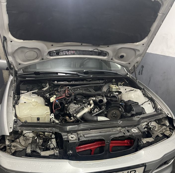 Motor bmw e46 320d