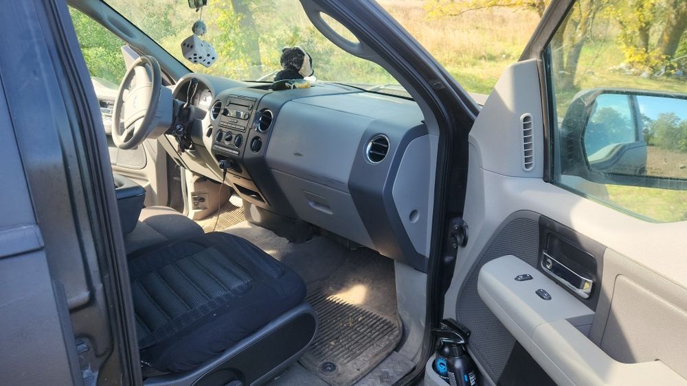Продам F-150 2008