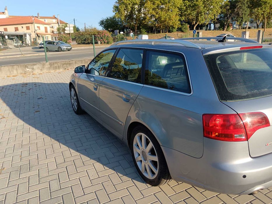 Audi A4 2.5 V6 TDI S Line
