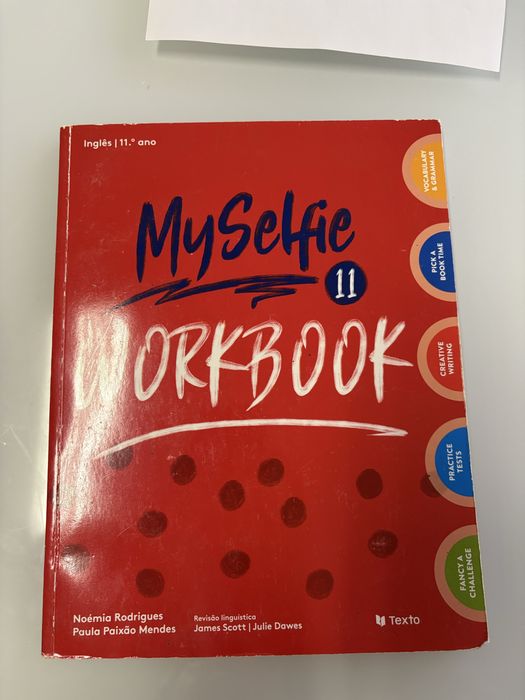 Caderno de Atividades My selfie 11