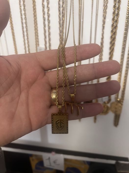 Corrente moeda antiga