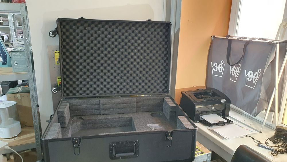 Металевий кейс для зброї, дрона, обладнання 54х81х26