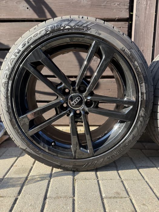 Oryginalne felgi Audi 18” + 2 komplety opon