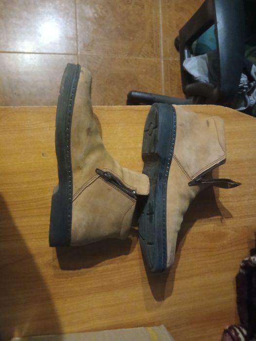 Botas número 43 em bom estado