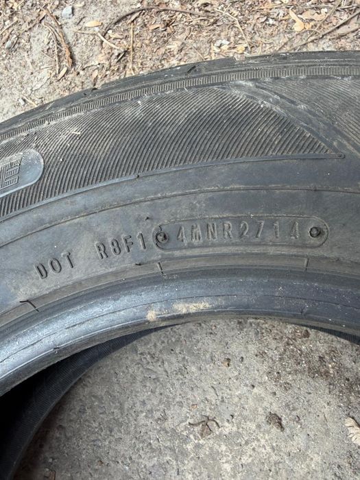 Шини  215-60-16 літо. Місто Рівне