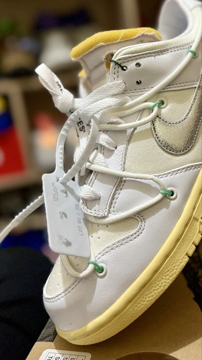 Nike Dunk Low Off-White Lot 1 off 50