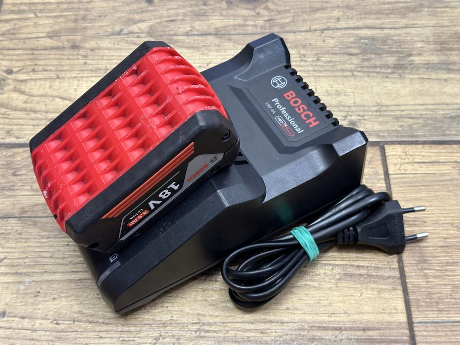 Bateria BOSCH 18V 4AH 2023r. | ładowarka GAL 18V-40 14,4V, 18V Li-Ion