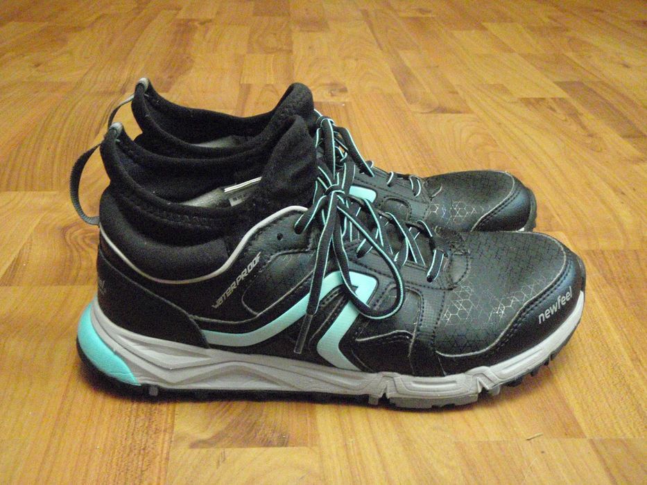 Кросівки Decathlon Newfeel Waterproof, по устілці 24 см
