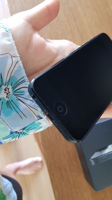 Telefon iPhone 5