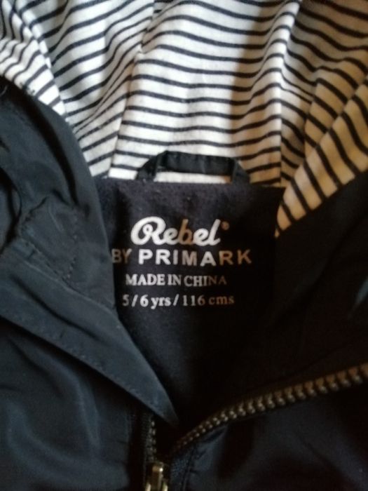 Casaco de menino azul marinho