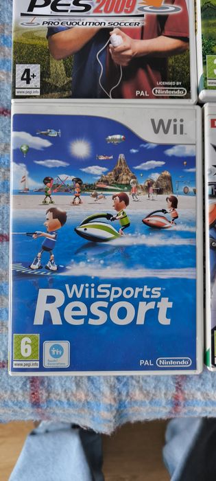 Nintendo Wii + 10 Jogos (100% a funcionar) + Acessórios