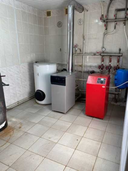Продам классный 3х этажный дом Сурско-Литовское Днепр (с ремонтом)