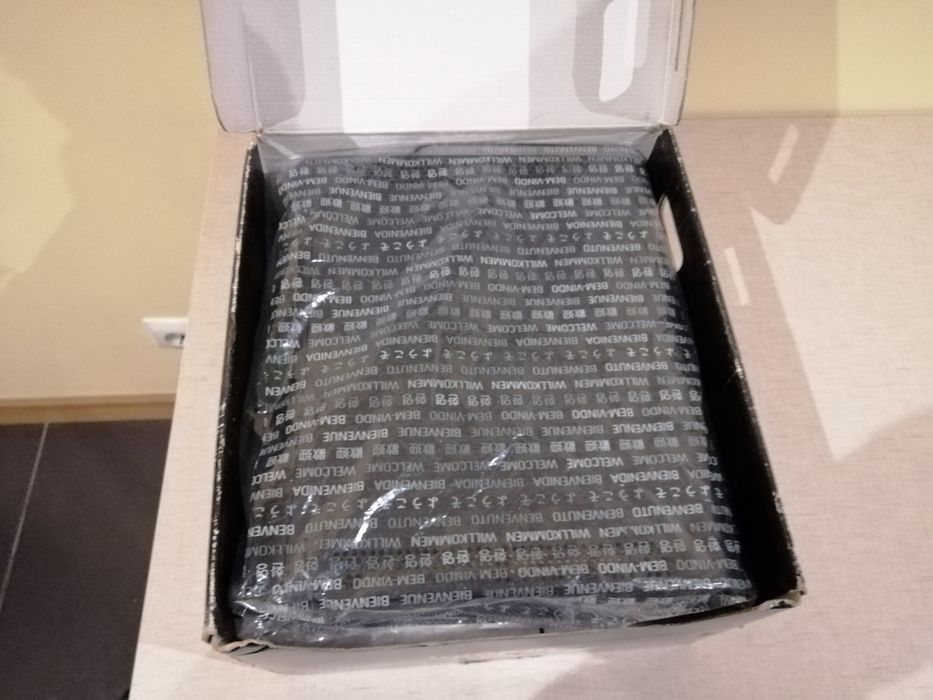 Xbox 360 elite em caixa