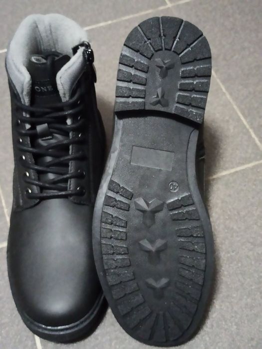 Buty śniegowce zimowe