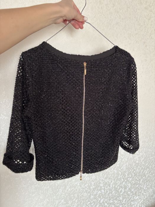 Нарядна чорна кофта з блиском, як нова