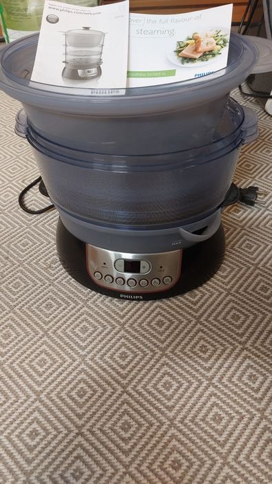 Parowar Philips HD9140