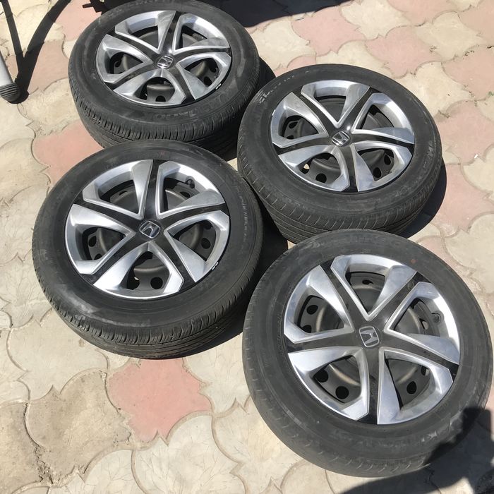 Диски+резина+ковпаки, комплект, отбалансовані, оригінал HONDA 17рік