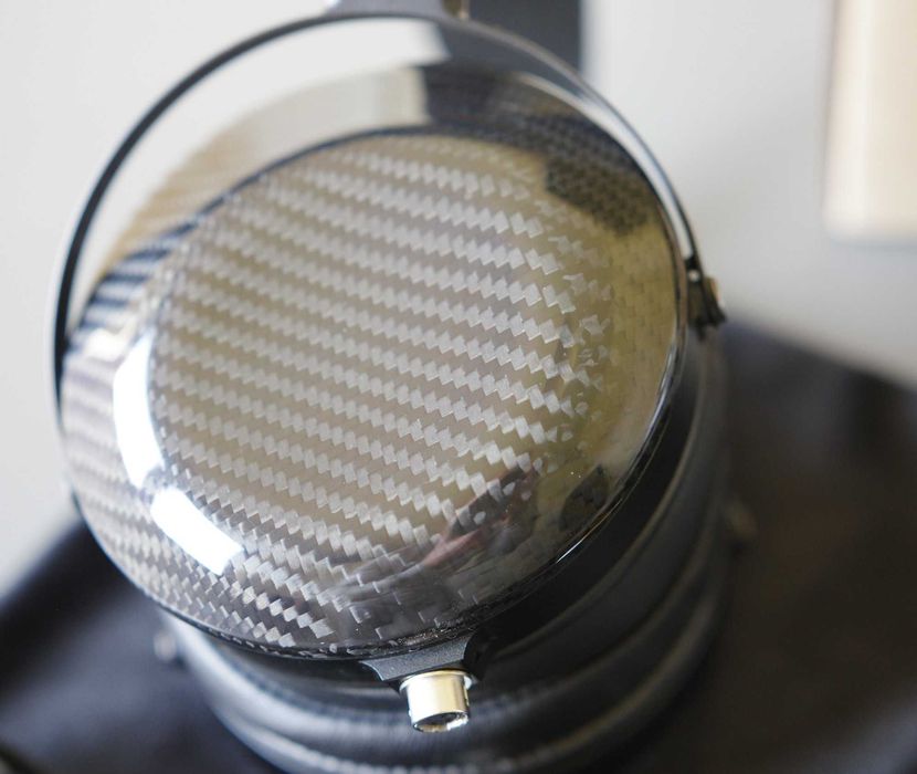 MrSpeakers Ether CX Zamknięte Planarne Carbon