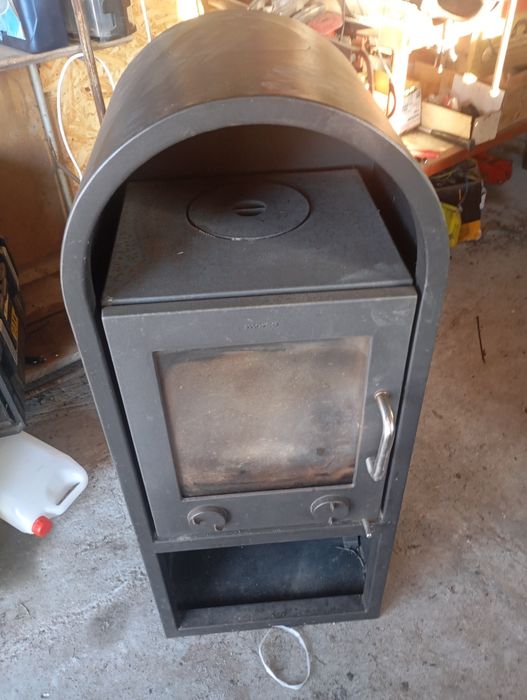 Żeliwny Piecyk kominek koza