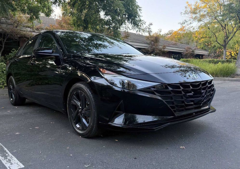 Hyundai Elantra SEL      2022