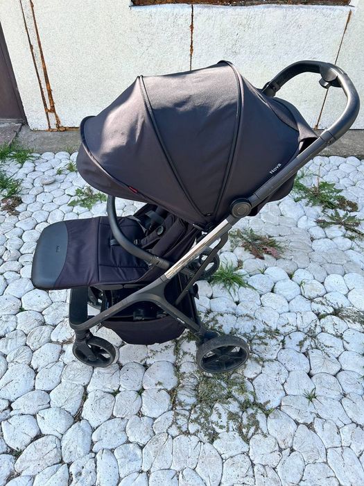 Продам візочок прогулянковий Carello Nova