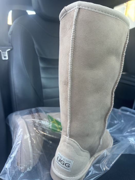 UGG botas altas novas  com etiqueta originais cor areia