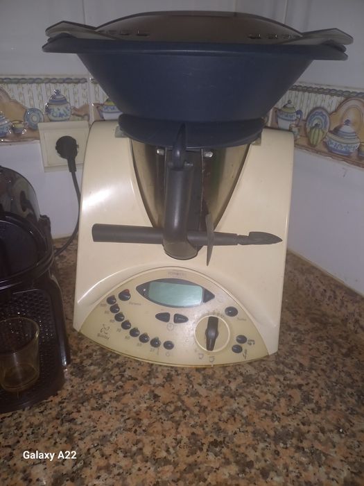 Bimbi TM31 com varoma cesto e borboleta