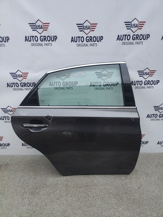 Двери TOYOTA AVALON 2013 - 2018 USA