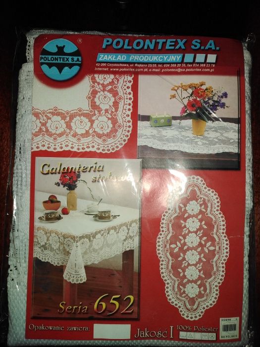 Продам скатерть белую и в клеточку новые