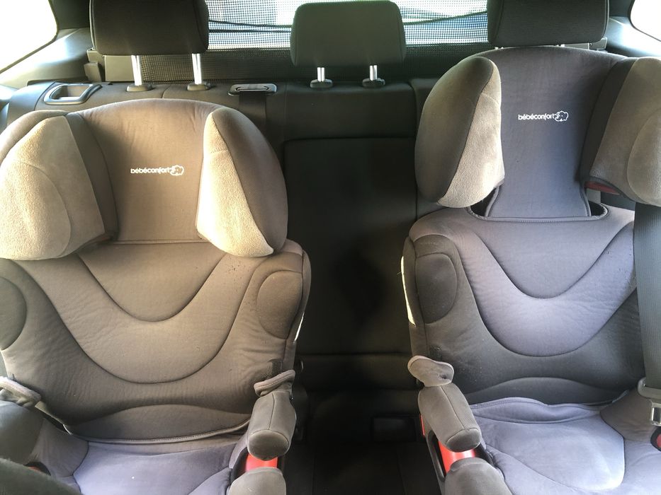 Cadeiras Bebe Confort Moby Grupo 2/3 (18-36Kg)