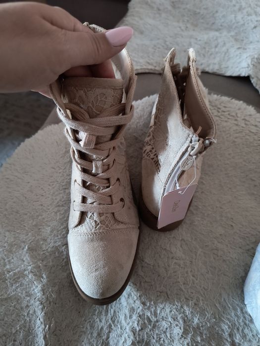 Nowe botki DeeZee r 38