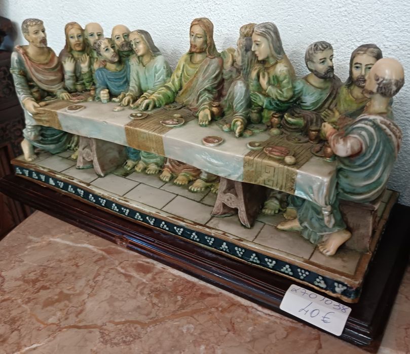 Ceias de Cristo em relevo