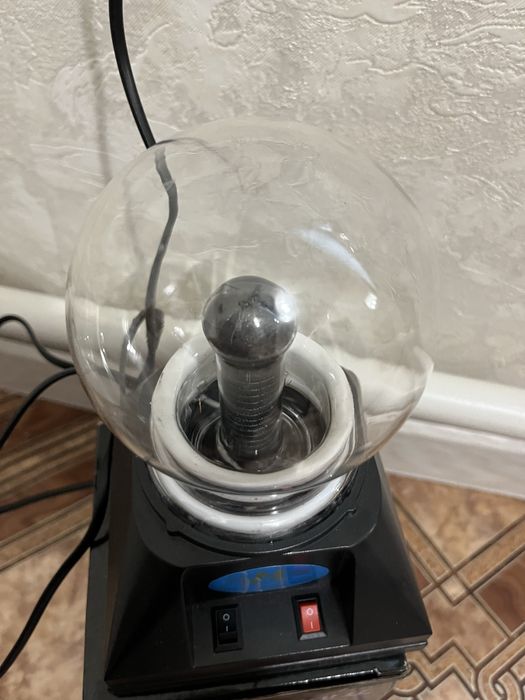 Куля/лампа/нічник Тесла