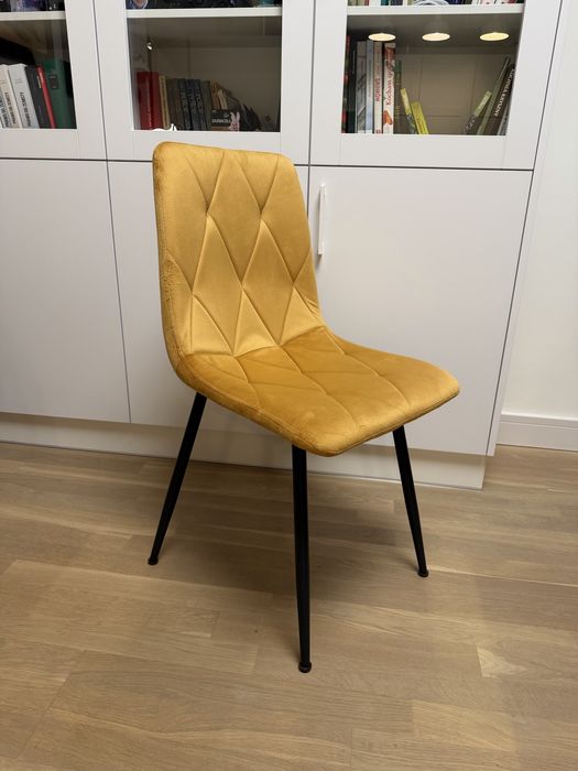 Welurowe krzesło loft stołek Gliwice eleganckie loft musztardowe