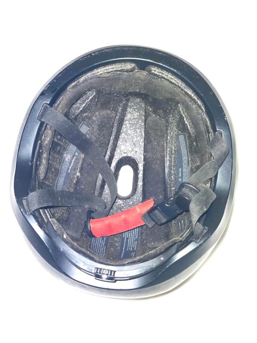 Capacete de trotinete e bicicleta Xiaomi usado em ótimo estado