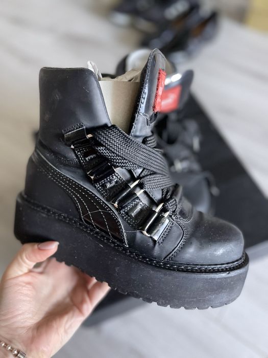 Оригінальні демісезонні боти Puma